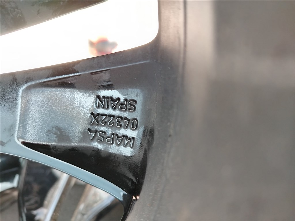  Opel Grandland X 5x108 18" (gyári felni) alufelni, 225/55 Michelin nyári gumi 6. kép