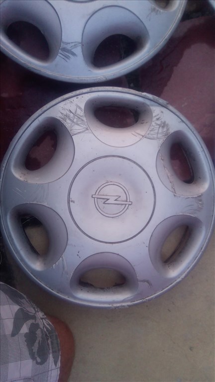 Opel Corsa B Dísztárcsa  3. kép