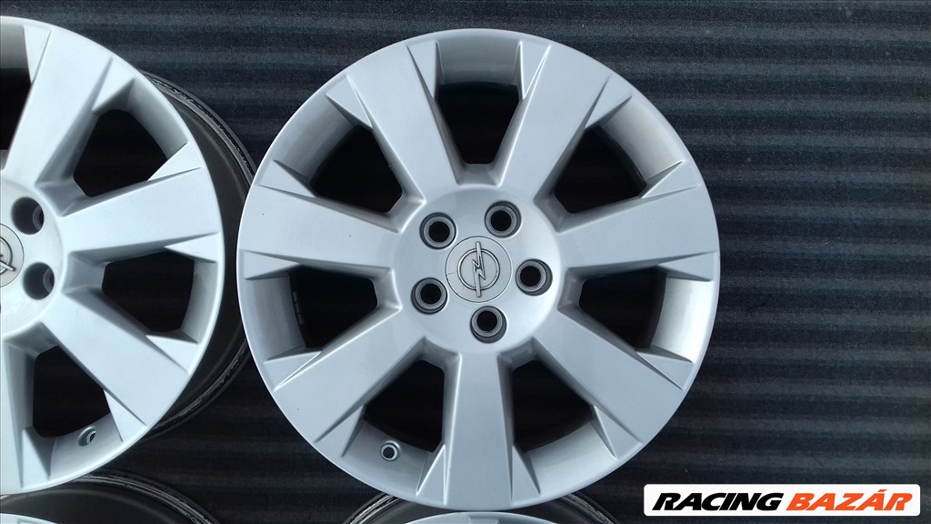  5x110 lyukosztású 7JJ 17" felújított (gyári felni) gyári Opel alufelni 4. kép