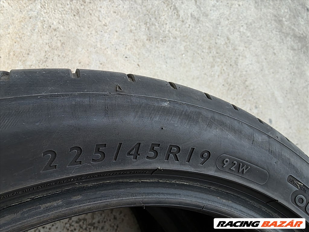 225/45R19 Dunlop 2db szinte újszerű állapotban eladó! 5. kép