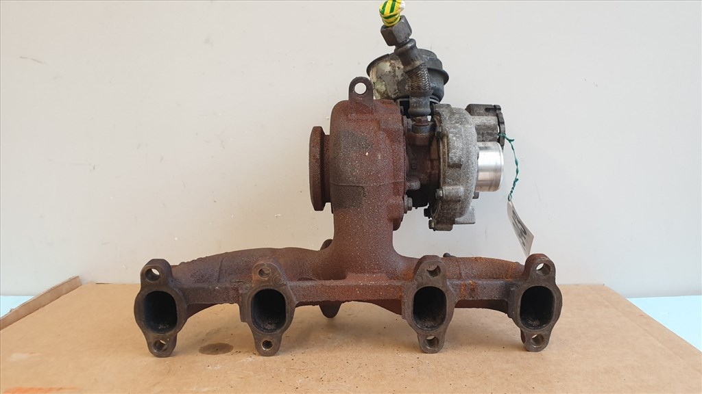 511943 Audi A3, 1.9 PD, 2007, Turbó, GT 1646 F, 038253014F, 751851-3. 1. kép