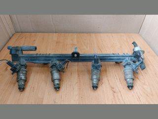 Ford Escort Mk6 Porlasztó Sor / Híd *111186* 95bfbc 308701