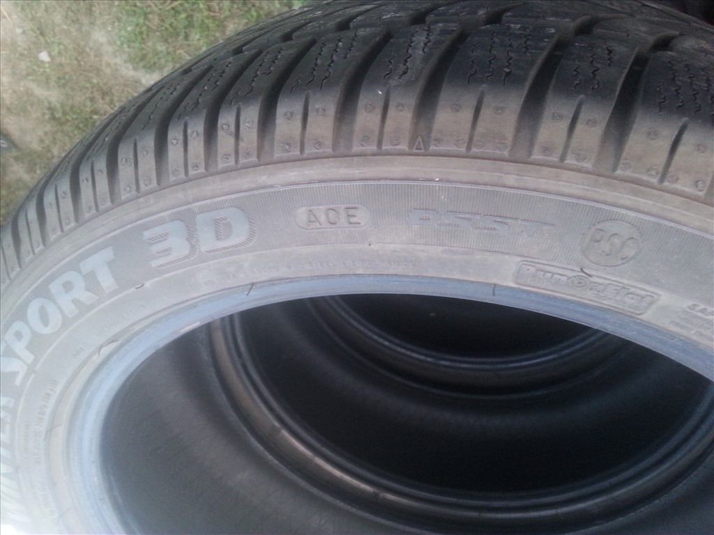  225/50R18 Dunlop defekttűrő téli gumi garnitúra 6. kép