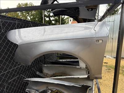 Audi A6 (C6 - 4F) Bal első sárvédő 