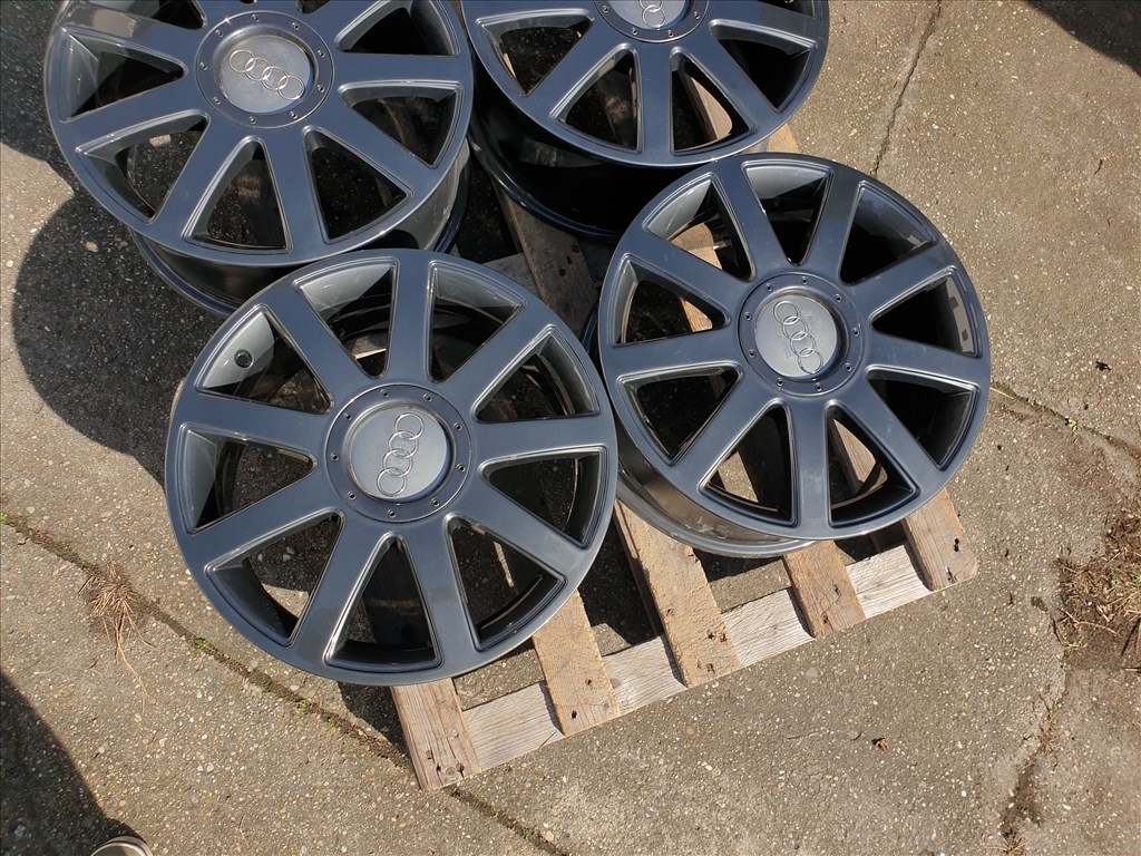 17" 5x112 Audi A4 B6 S-line 2. kép