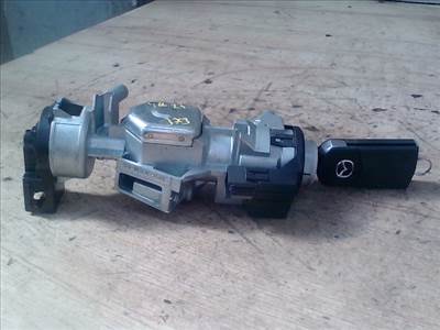 MAZDA 3 03.10-06.06 Gyújtáskapcsoló