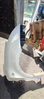 Suzuki Swift V Jobb első sárvédő 