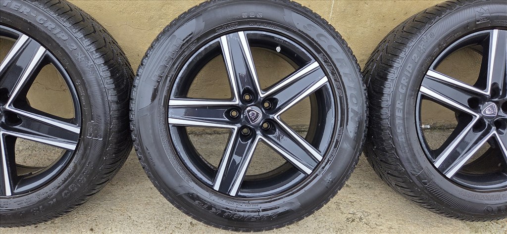  5x112 lyukosztású 18" használt alufelni, rajta 235/60 használt gumi  1. kép