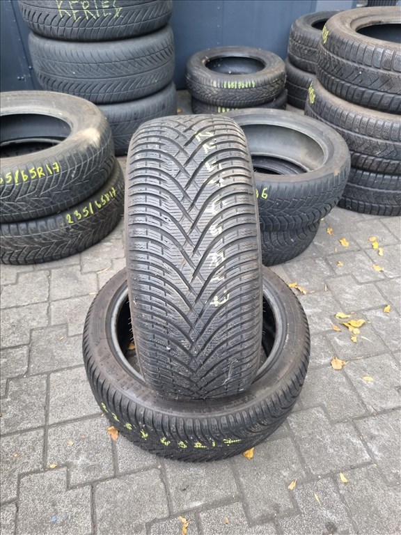  225/4517" újszerű Kleber Krisalp HP3 téli gumi 2db  3. kép