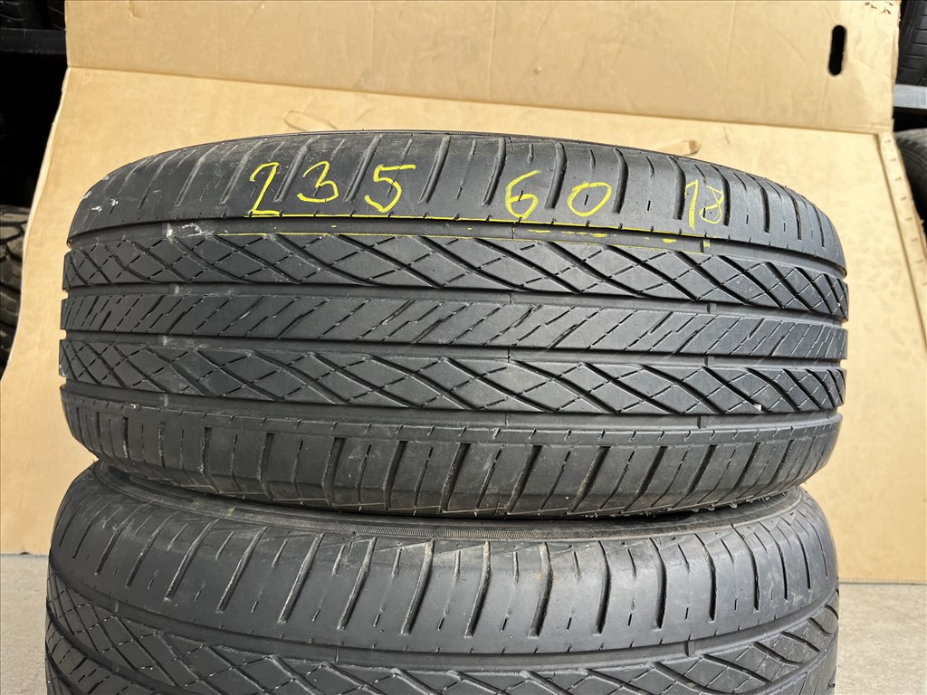 235/60 r18 Tracmax 2020 nyárigumi 2db eladó 235/60r18 1. kép