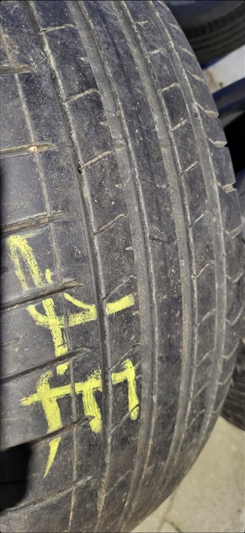  275 50 20 113 W PIRELLI P ZERO M0-S ZAJCSÖKKENTŐS DOT 1119 5-6MM 6. kép