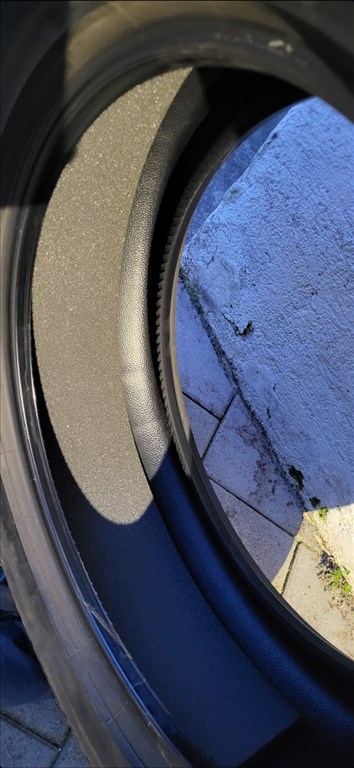  275 50 20 113 W PIRELLI P ZERO M0-S ZAJCSÖKKENTŐS DOT 1119 5-6MM 12. kép