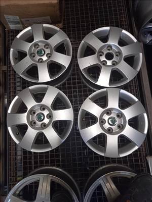 Skoda aluszett 5x112 lyukosztású 6JJ 15" használt (gyári felni) alufelni ixx