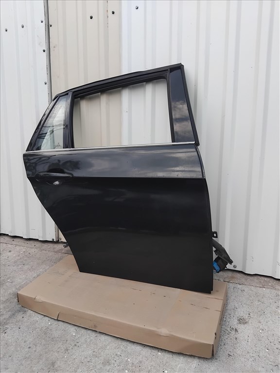 BMW 3-as sorozat E90, E91, E92, E93 Jobb hátsó Ajtó 2890 5. kép