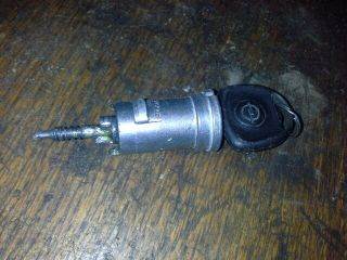 Opel Corsa B Gyújtáskapcsoló Zárbetét *65345* gm-90519056