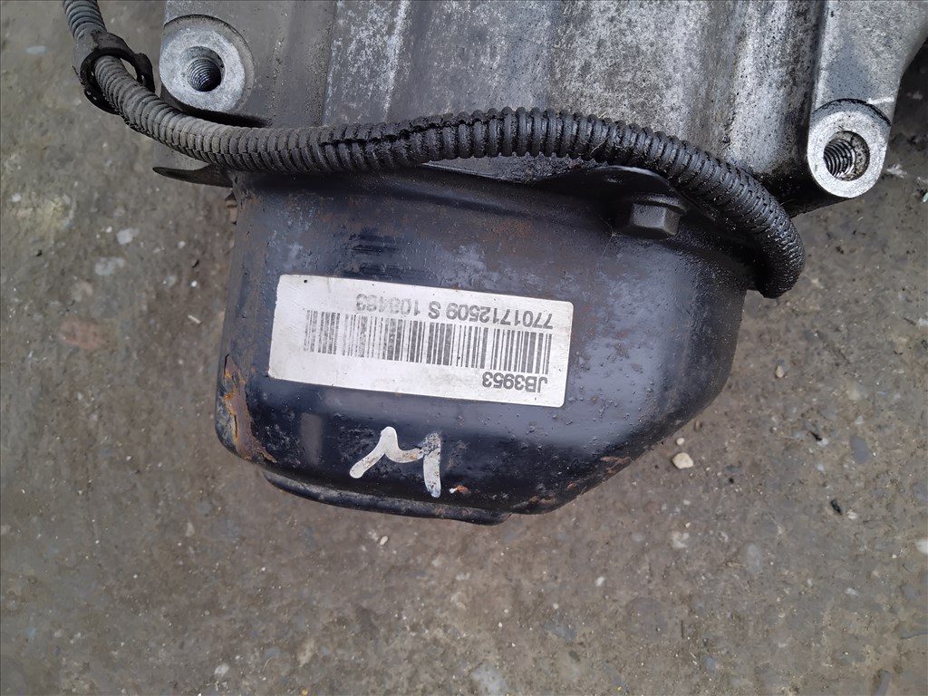 Renault Mégane I 1.6 16V RT sebességváltó  2. kép