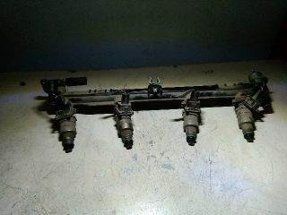 Ford Ka Mk1 Porlasztó Sor / Híd *50999* ford-95bfbc ford-988f9d280