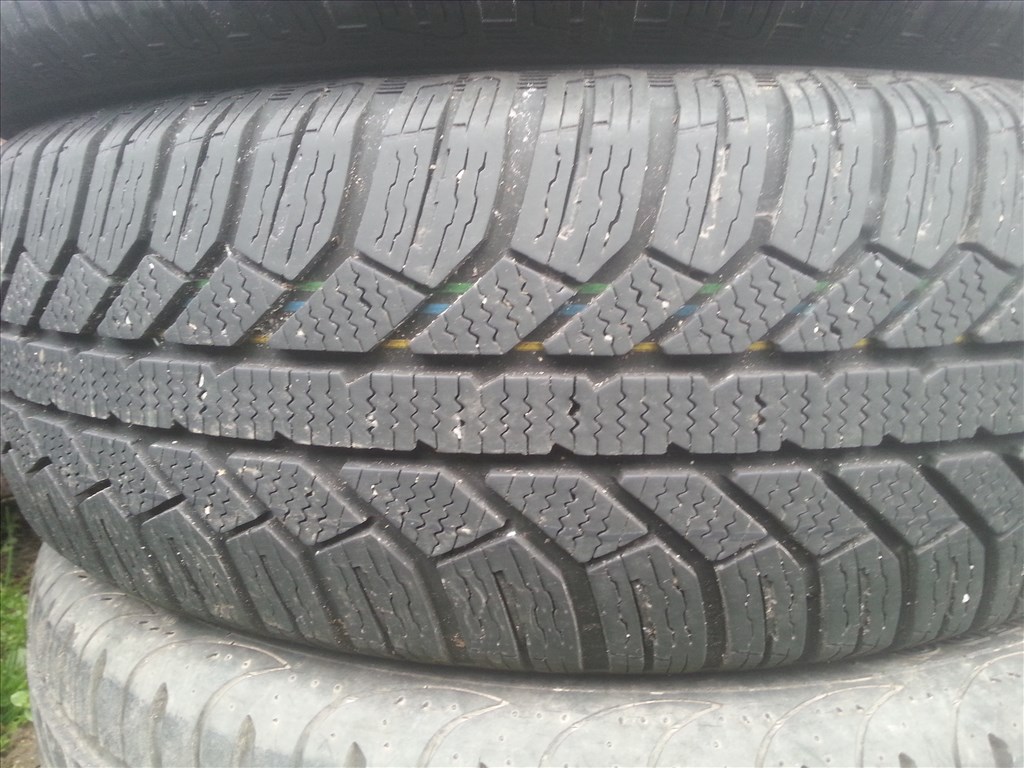  185/65R15 Semperit újszerű 7 mm-es téli gumi garnitúra 5. kép