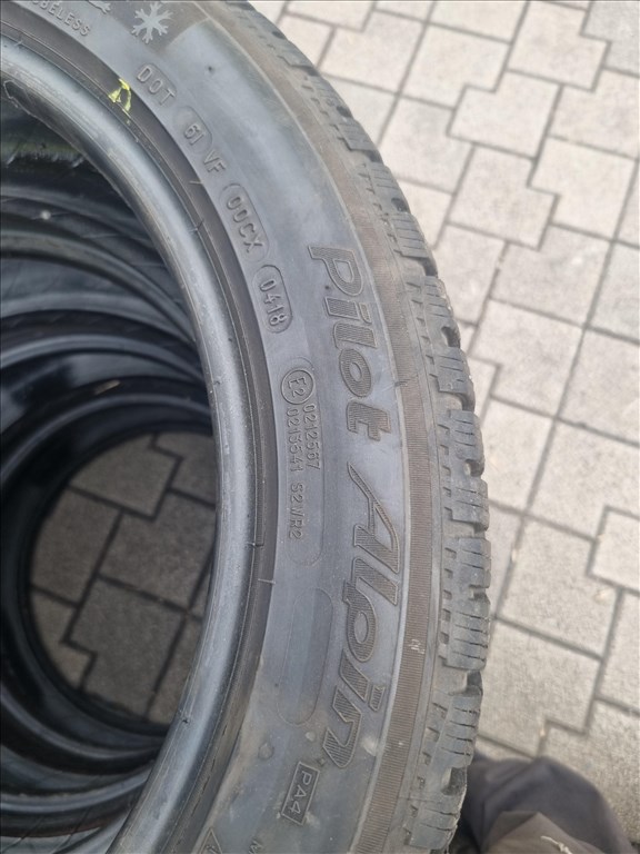  225/5018" újszerű Michelin Pilot Alpin PA4 téli gumi 4db  6. kép