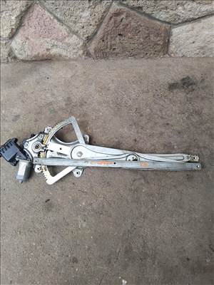 Toyota Corolla Verso (AR10) Jobb első ablakemelő szerkezet motorral 1185 698100f010