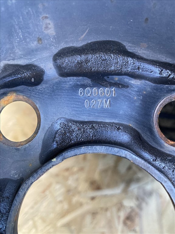 Skoda Roomster felni garnitúra gumikkal(6Q0601027M 2. kép