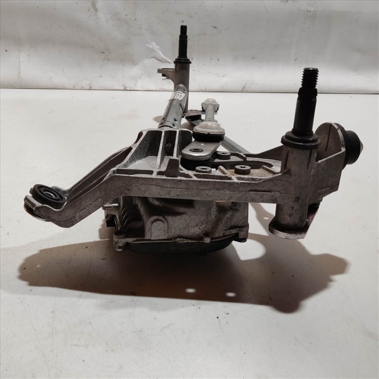 Tesla Model Y ablaktörlő motor mechanikával 1628222-00-B 3. kép