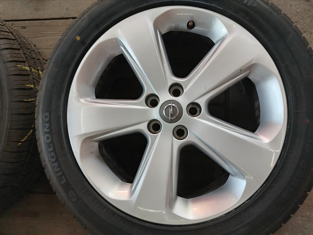  OPEL MOKKA 5x105 18" aluufelni, 215/55 új Linglong nyári gumi gumi *ár/szett 2. kép