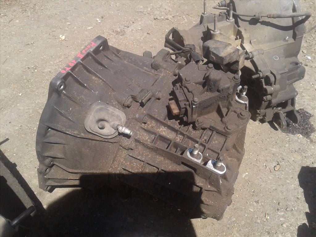 Ford Mondeo Mk2 sebességváltó  1. kép