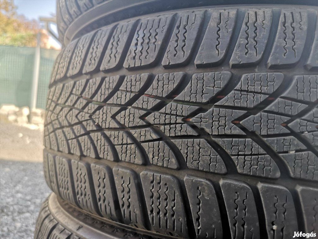  205/4517" 55e/4db Dunlop téli gumi gumi 8. kép
