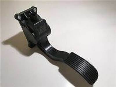 Mercedes Sprinter W906 gázpedál  9063000404