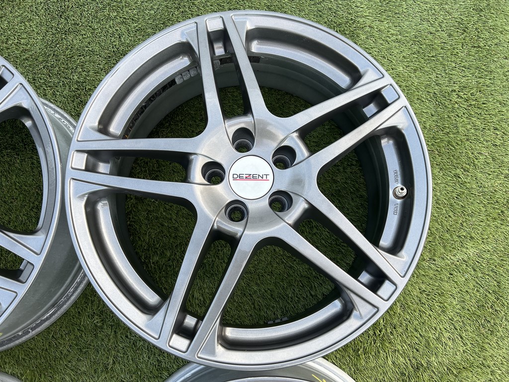 5x100 17" Dezent alufelni 7Jx17h2 ET38 4. kép