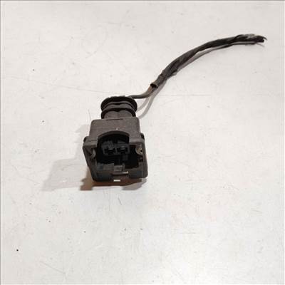 201101 Alfa Romeo MiTo, Fiat Grande Punto hátsó ködlámpa, elektromos csatlakozó 51718012