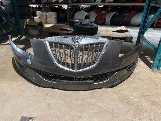 Lancia Delta III LANCIA DELTA Első Lökhárító (Részeivel)