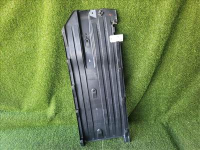 SUZUKI SX4 S-Cross II Jobb Fenéklemez 7281361M0 7281361m1