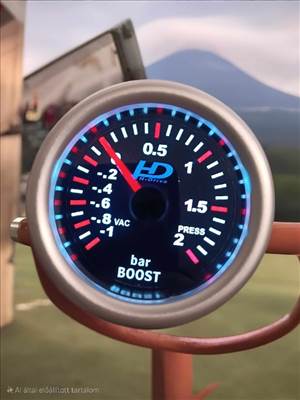 HD turbónyomásmérő műszer 52 mm, sötétített