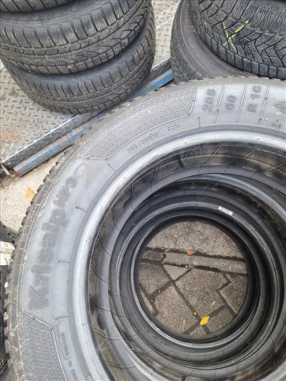  205/6016" újszerű Kleber Krisalp HP3 téli gumi 4db  6. kép