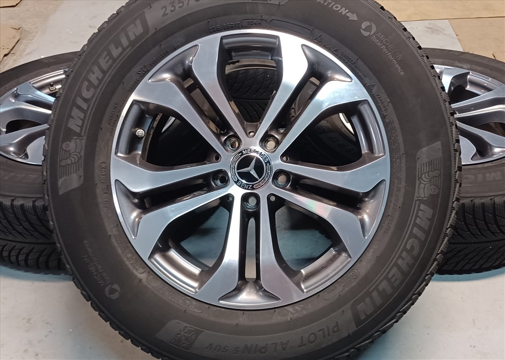 Mercedes W253 GLC klasse 7,5x17 5x112 235/65 R17 téli gumikkal 4db 1. kép