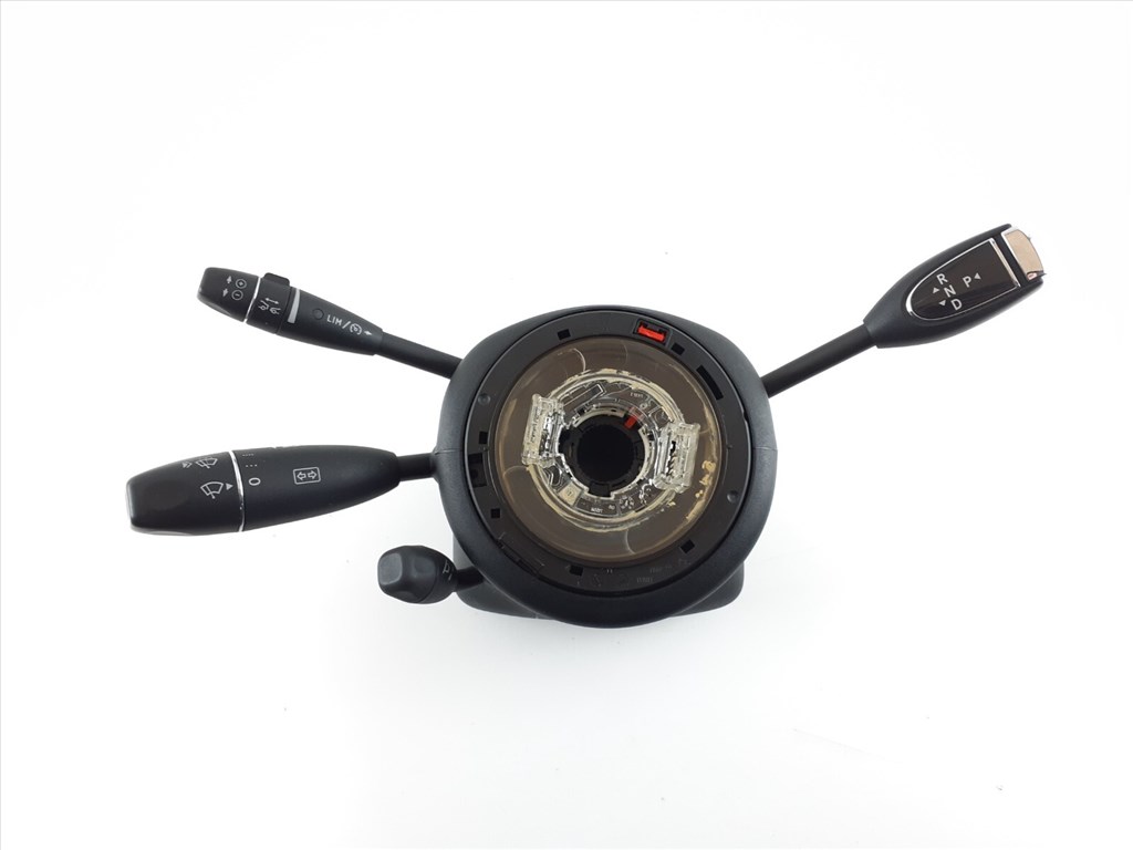 Mercedes CLS-osztály W218 Kormánykapcsoló w218 a21890073019051 1. kép