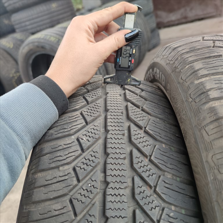 205/65 R16 Semperit téli gumi 10000ft a 2db/89/ 1. kép