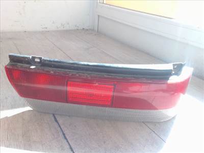 SUZUKI SWIFT 96-05 Jobb hátsó lámpa