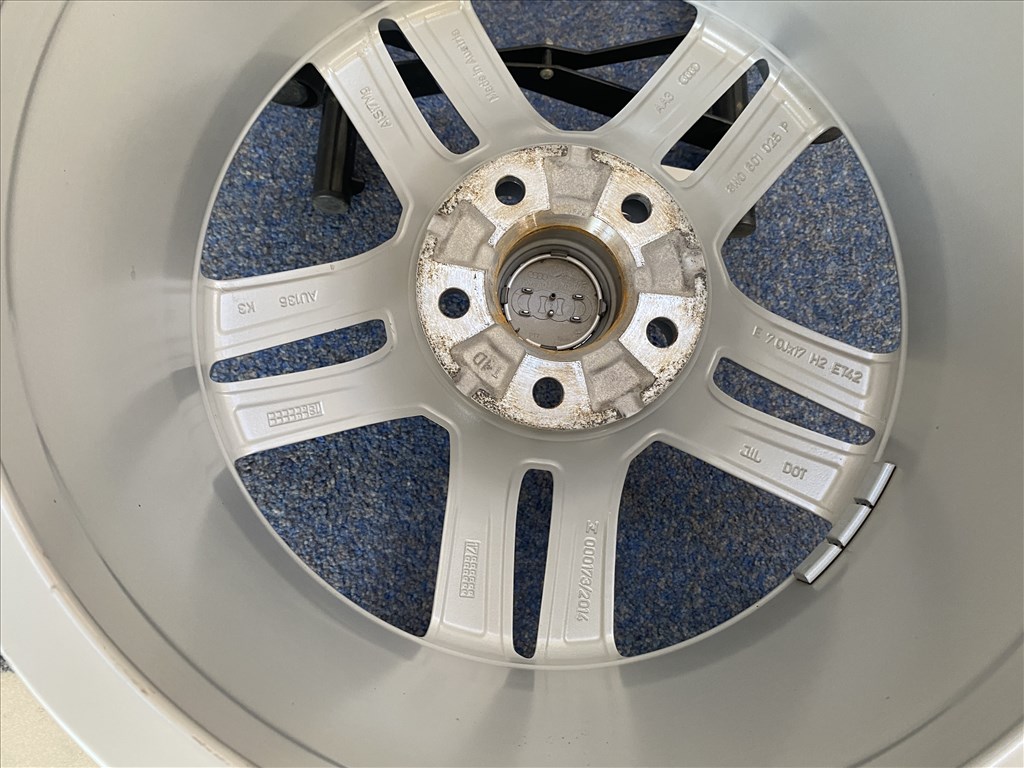 (3802) Audi 17 gyári alufelni felni, 5x112, A4 A3 2. kép