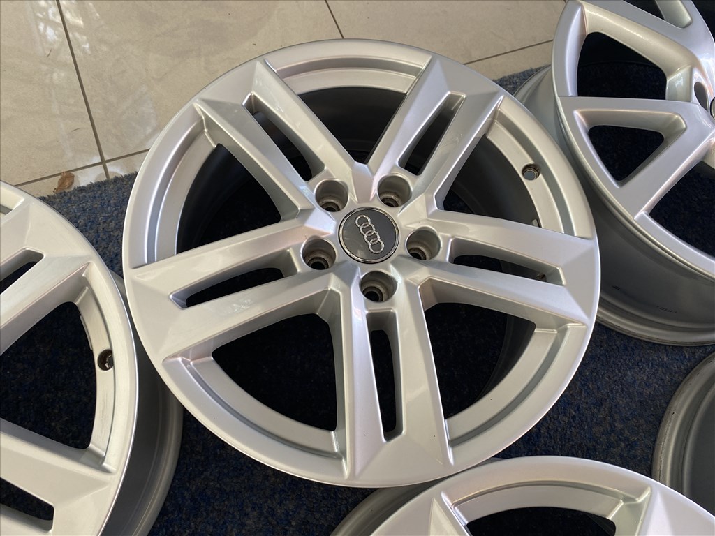 (3802) Audi 17 gyári alufelni felni, 5x112, A4 A3 6. kép
