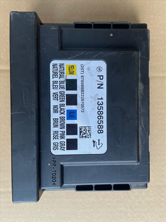 Opel Astra J  13586588 , Komfor modul BCM modul, Karosszéria vezérlő modul / Zafira C Meriva B Mokka 2. kép