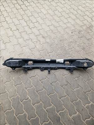 Kia Cee'd (CD) Hátsó lökhárító merevítő  86630j7301