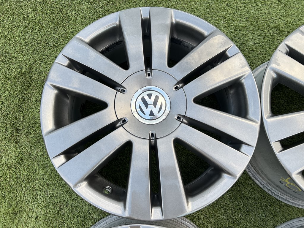5x112 16" Volkswagen gyári alufelni 7Jx16h2 ET45 4. kép