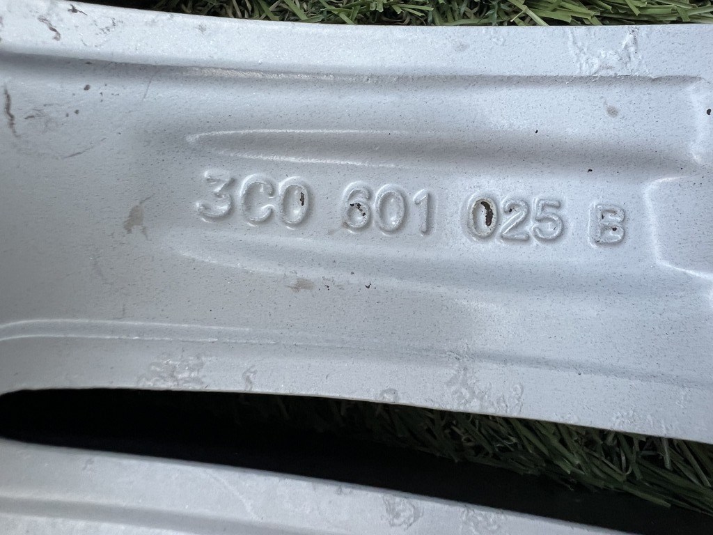 5x112 16" Volkswagen gyári alufelni 7Jx16h2 ET45 7. kép