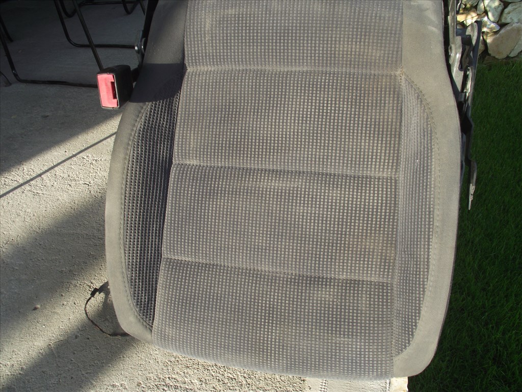 Volkswagen Golf 5 Jetta bal első ülés párna, huzat 2. kép