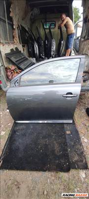 Suzuki Kizashi Bal első lejáró üveg 