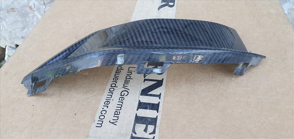 Audi e-tron AUDI E-TRON hátsó Lökhárító díszléc 4J3807838A3Q0 2. kép