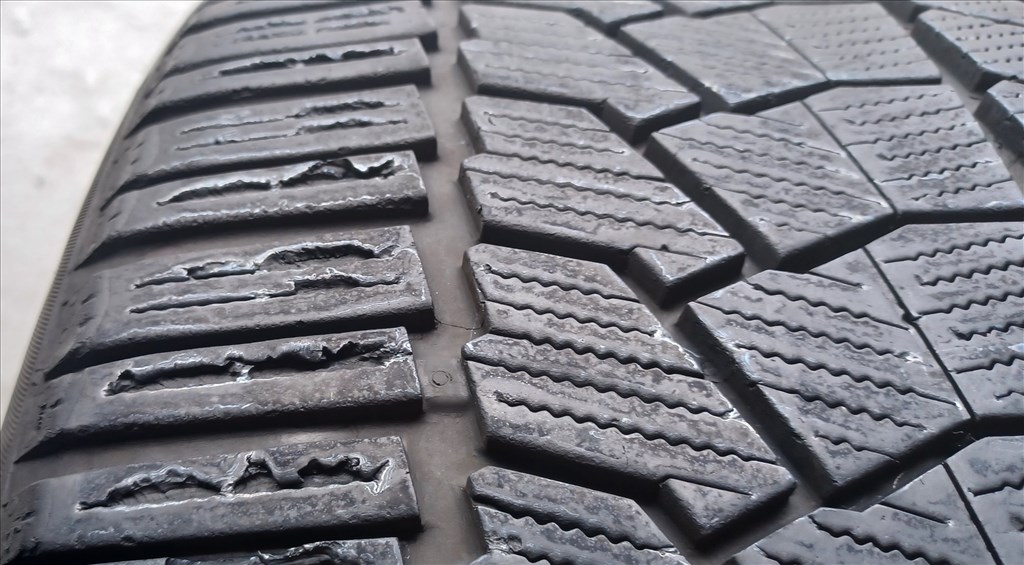 Continental Wintercontact 315/30 R21 téli gumik 2db 6. kép